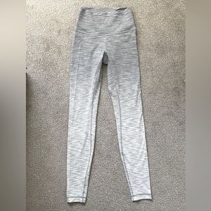 Lululemon women’s leggings size 4